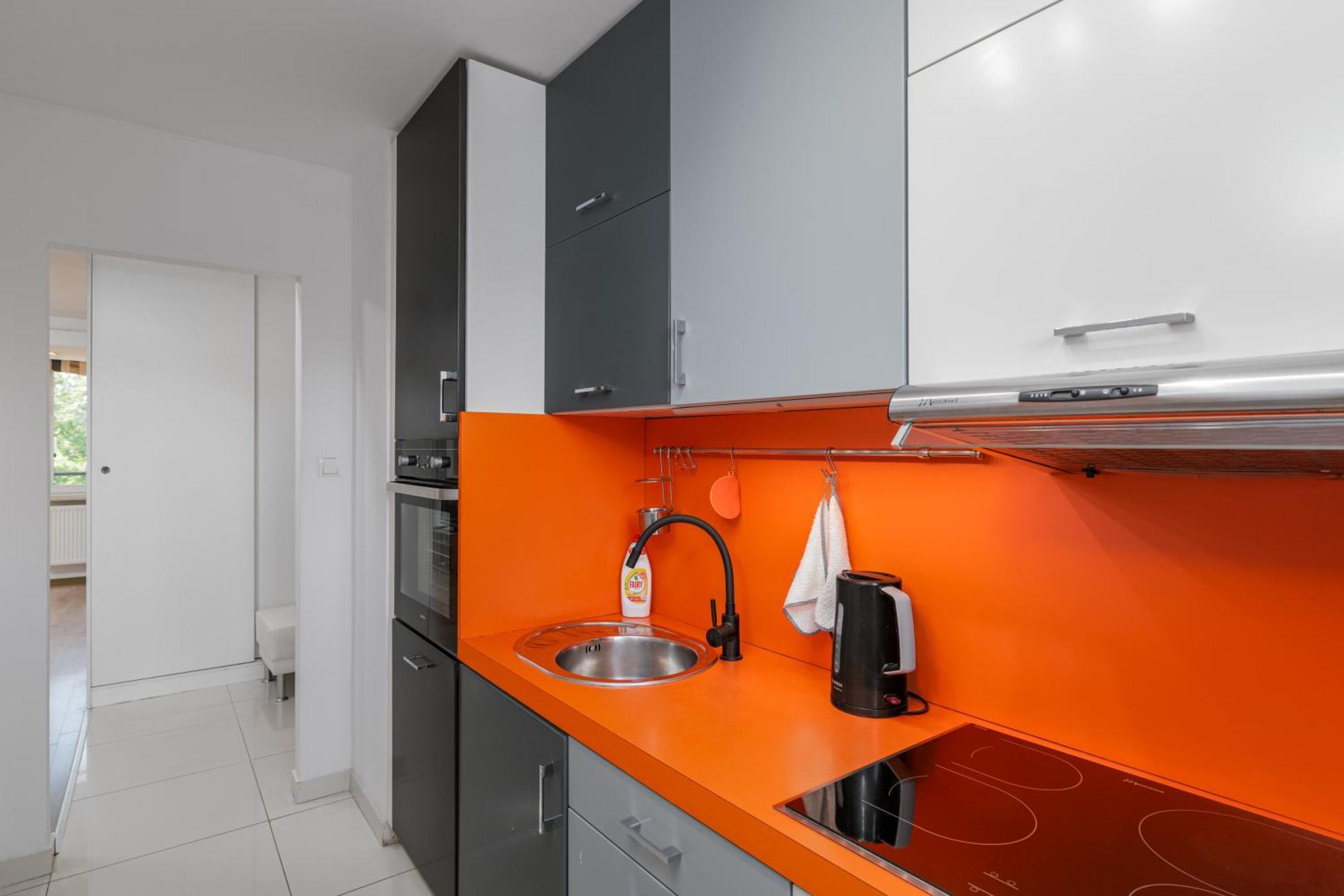 Gierymskiego 2 By Nyx Apartment